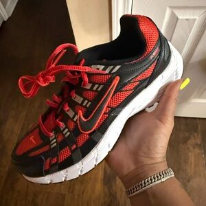 Nike Black and Red Running Shoes